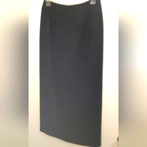 Jones long skirt sz 6, long slit
